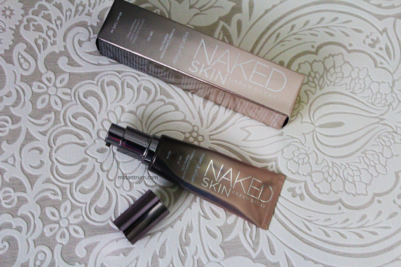 Urban Decay Naked Skin One & Done Hybrid complexion perfector