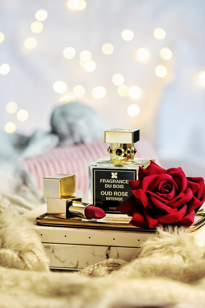 Oud Rose Intense Parfum from Fragrance du Bois