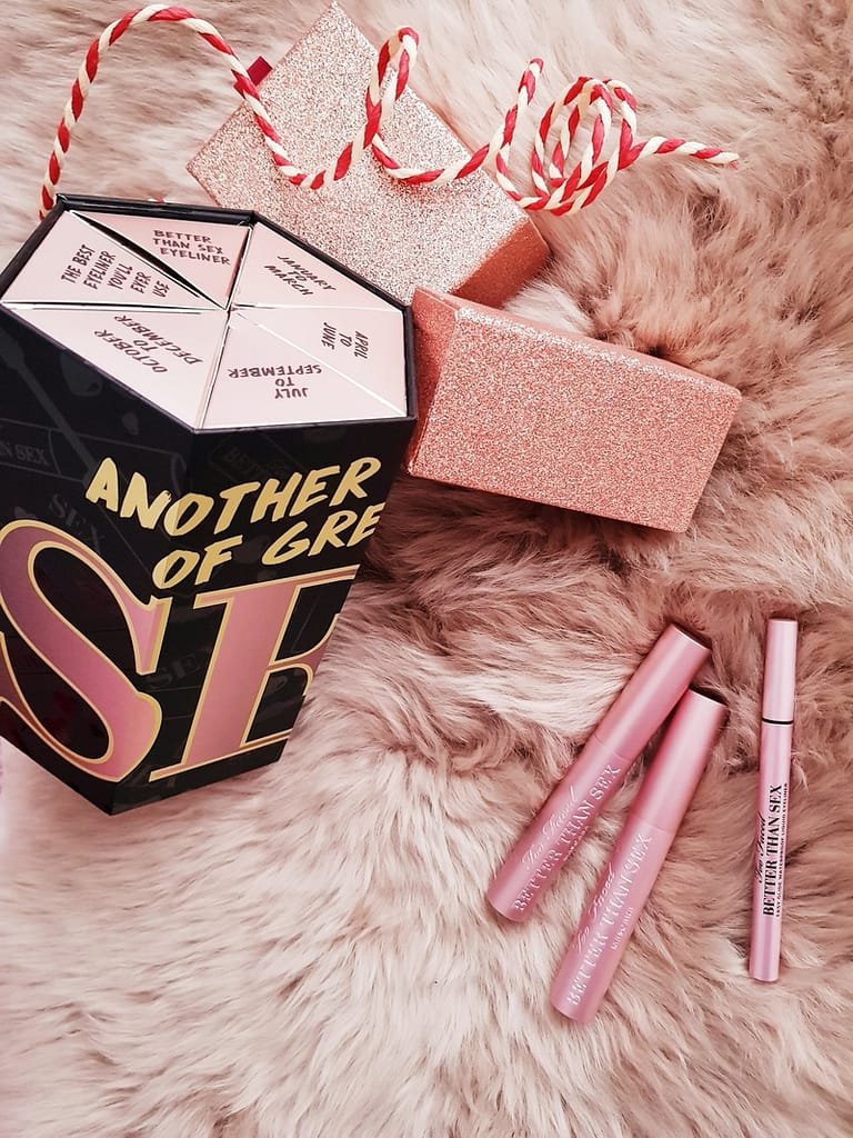 Too Faced Another year of great sex gift set - Ms Tantrum Blog