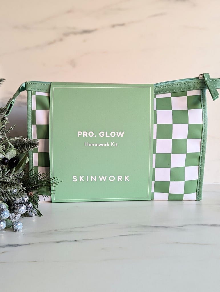 Skinwork PRO. GLOW Homework Kit